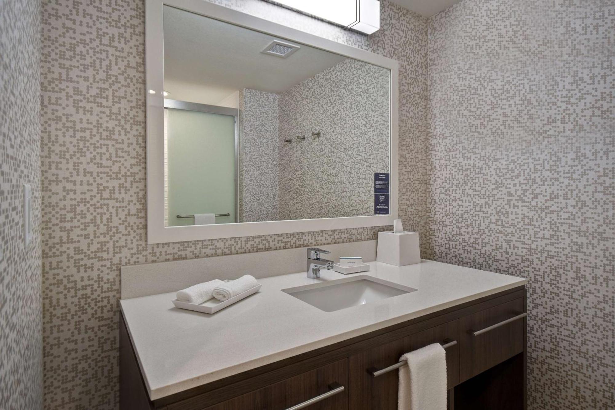 Home2 Suites Eau Claire South, Wi Экстерьер фото